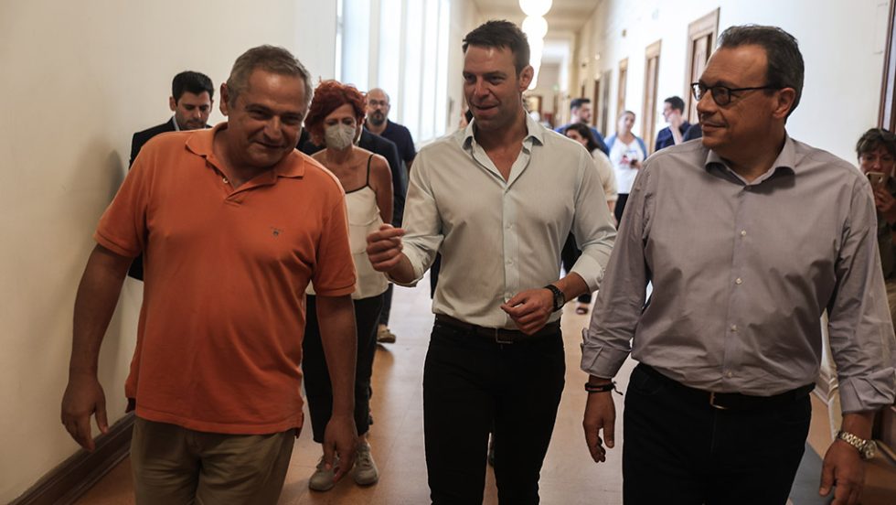 kaselakis famelos